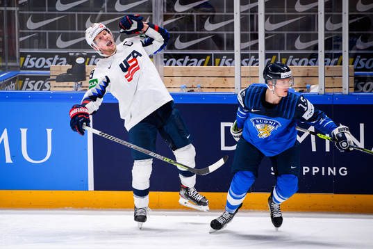 Anton Lundell of Finland against Justin Abdelkader of USA