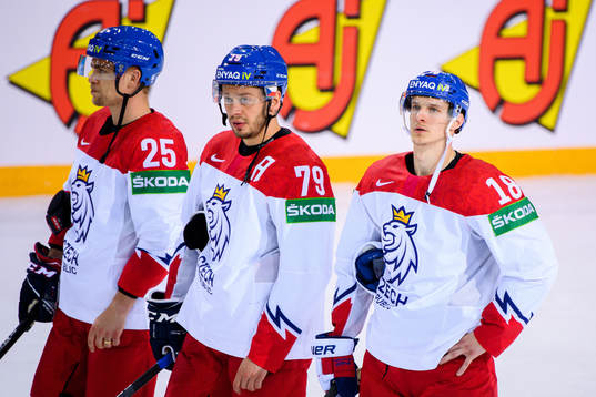 Radan Lenc , Tomas Zohorna and Dominik Kubalik of Czech