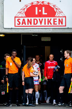 Tuva Hansen and Ingrid Østervold Stenevik of Sandviken