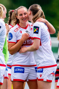 Marit Bratberg Lund and Elisabeth Terland of Sandviken