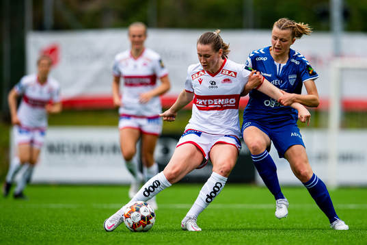 Elisabeth Terland of Sandviken and Thea Sørbo of Kolbotn