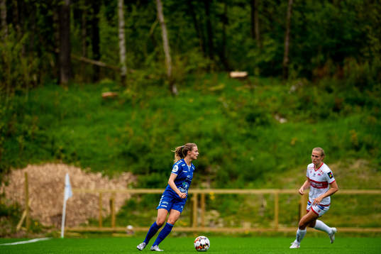 Eline Hegg of Kolbotn and Marthine Østenstad of Sandviken