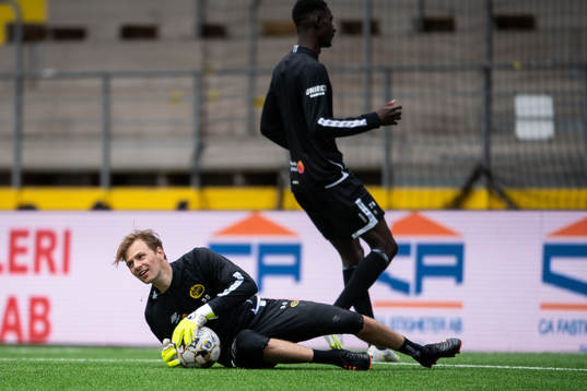 målvakt Simon Andersson