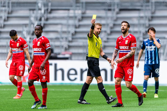 IFK Göteborgs Mattias Bjärsmyr varnas