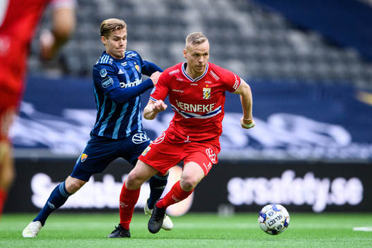 Djurgårdens Hampus Finndell och IFK Göteborgs Kolbeinn
