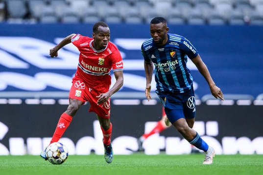 IFK Göteborgs Alhassan Yusuf och Djurgårdens Emmanuel