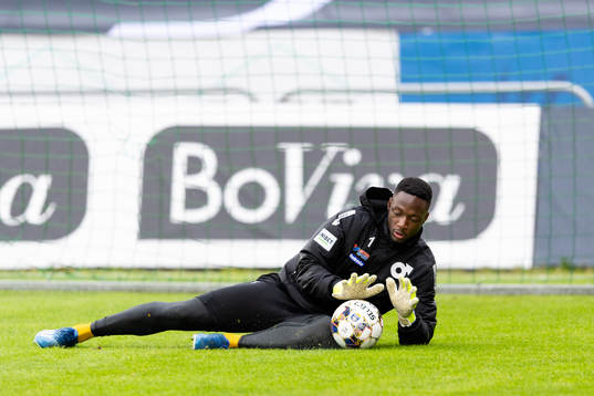 Degerfors målvakt Ismael Diawara före fotbollsmatchen i