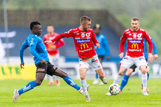 Halmstads Thomas Boakye och Degerfors Anton Kralj