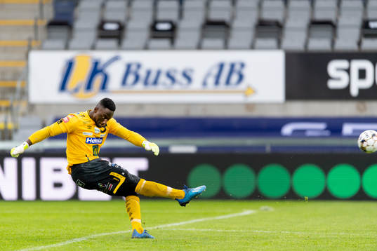 Degerfors målvakt Ismael Diawara