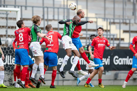 GAIS Boris Lumbana och Helsingborgs Andreas Granqvist