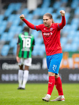 Helsingborgs Charlie Weberg jublar