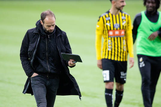 Häckens tränare Andreas Alm