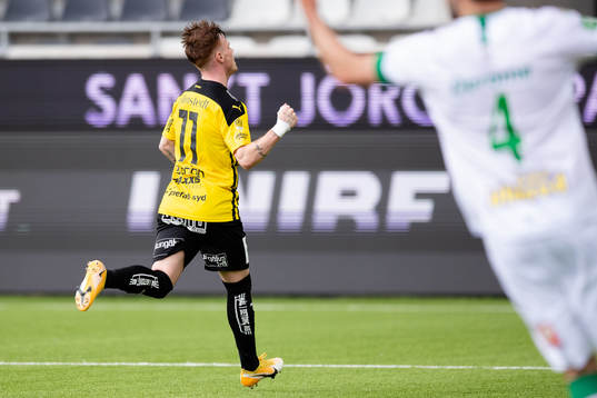 Häckens Tobias Heintz jublar