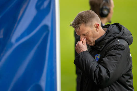 Falkenbergs tränare Hans Eklund deppar