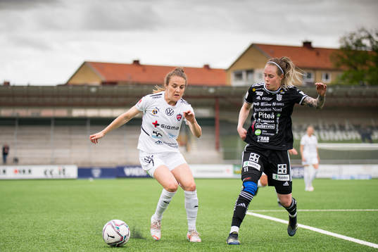 Rosengårds Fiona Brown mot Piteås Cecilia Edlund