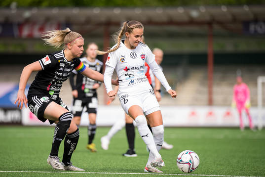 Piteås Ellen Löfqvist och Rosengårds Ria Noora Minerva