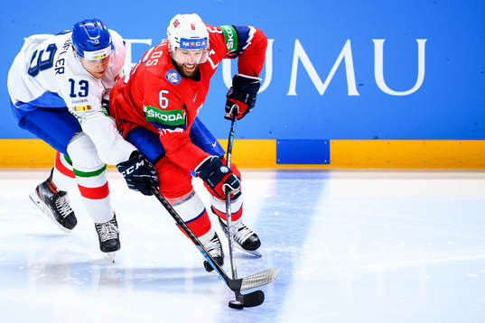 Peter Hochkofler of Italy and Jonas Holøs of Norway