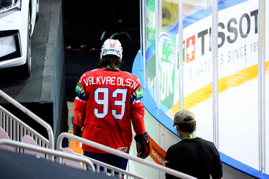 Thomas Valkvæ Olsen of Norway leaves the ice