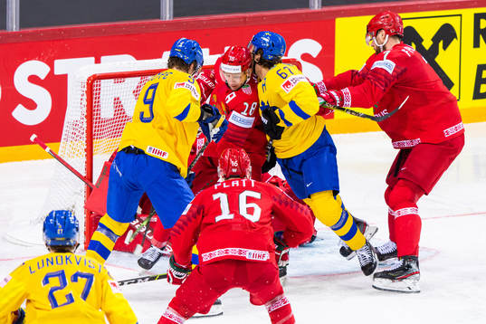Stepan Falkovski Stepan Falkovski and Kristian Khenkel