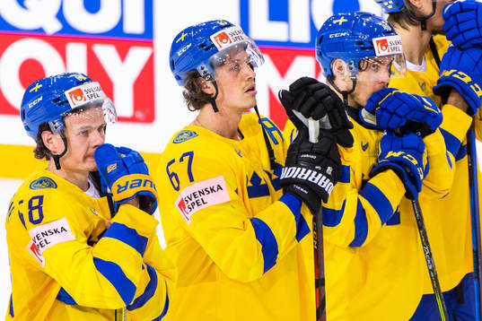 Victor Olofsson, Rickard Rakell and Andreas Wingerli of