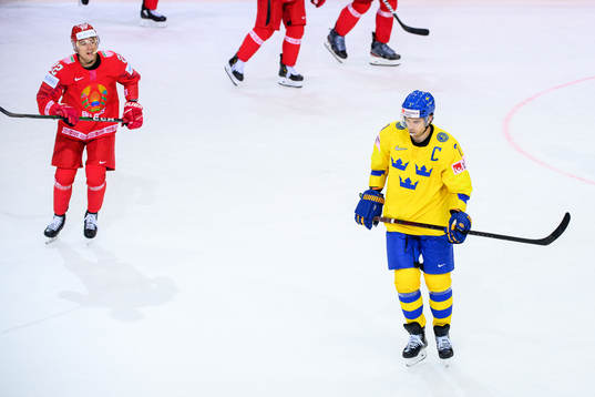 Henrik Tömmernes of Sweden looks dejected