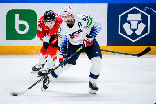 Jaret Anderson-Dolan of Canada and Colin Blackwell of USA