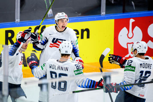 Jason Robertson and Trevor Moore of USA celebrate the 0-4