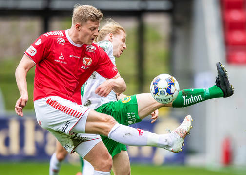 Kalmars Lars Saetra och Hammarbys Gustav Ludwigson