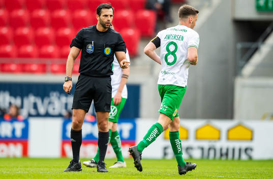 Domare Granit Maqedonci och Hammarbys Jeppe Andersen