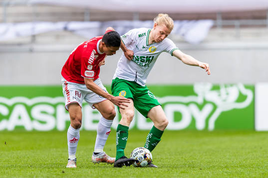 Kalmars Romario Pereira Sipiao och Hammarbys Gustav