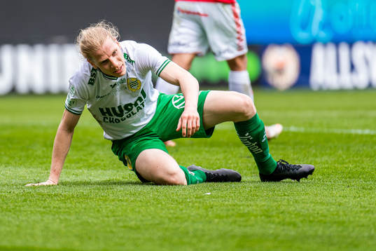 Hammarbys Gustav Ludwigson deppar