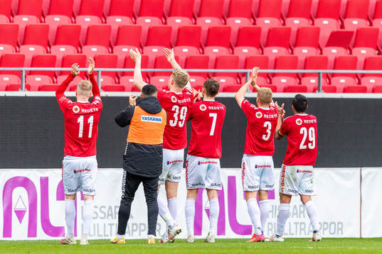 Kalmars spelare tackar publiken