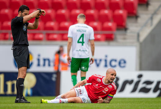 Kalmars Douglas Bergqvist skadade sig