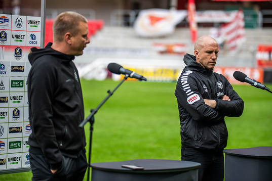 Hammarbys tränare Stefan Billborn och Kalmars tränare