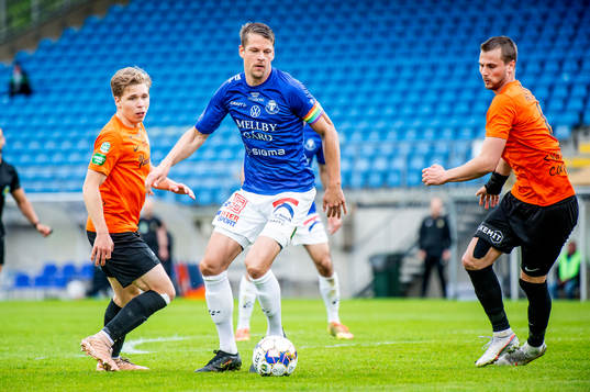 Trelleborgs Fredrik Liverstam mot Västerås Samuel Sörman