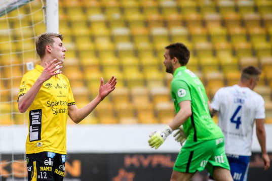 Elfsborgs Alexander Bernhadsson deppar