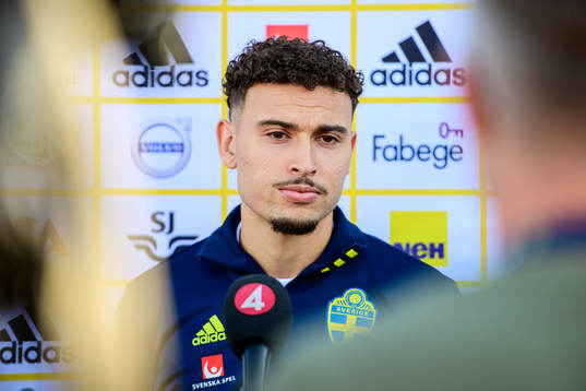 Jordan Larsson of Sweden
