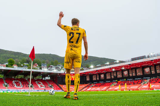 Sondre Sørli of Bodø/Glimt takes a corner kick