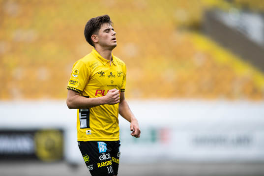 Elfsborgs Besfort Zeneli jublar