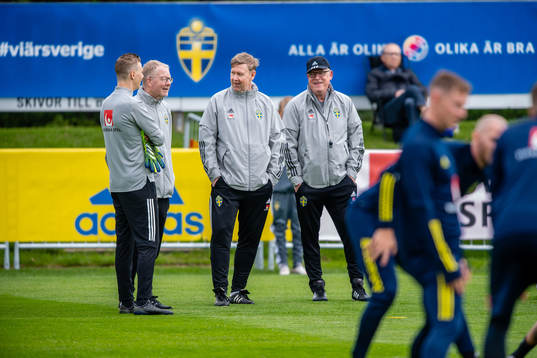 Assistant coach Peter Wettergren and Head coach Janne