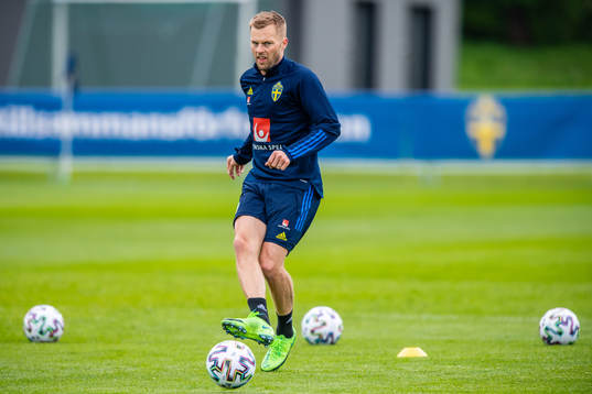Sebastian Larsson