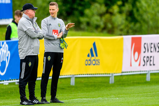 Janne Andersson, head coach and Maths Elfvendal, goalkeeper