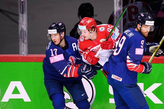 Nick Olesen of Denmark against Mark Richardson and Brett
