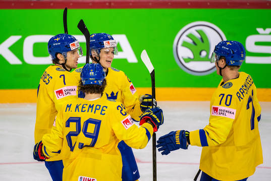 Henrik Tömmernes, Nils Lundkvist, Dennis Rasmussen and
