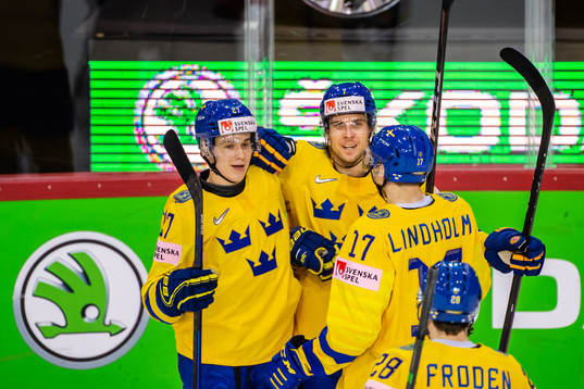 Nils Lundkvist, Henrik Tömmernes and Pär Lindholm of