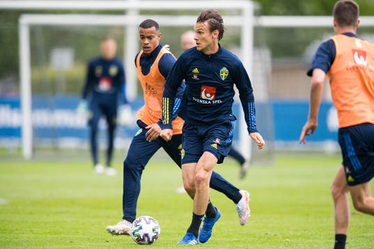 Albin Ekdal and Robin Quaison
