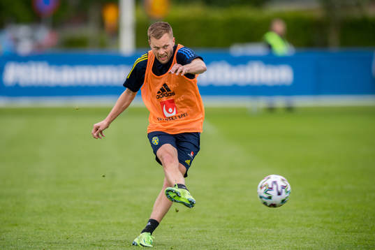 Sebastian Larsson