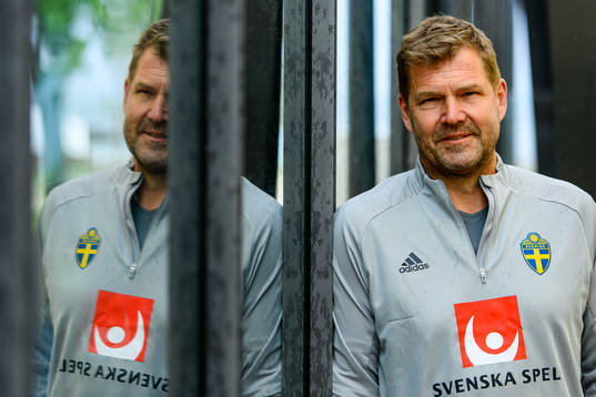 Kit manager Roger Jacobsson of the Swedish national