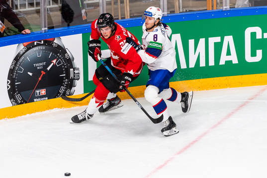 Owen Power of Canada and Mathias Trettenes of Norway