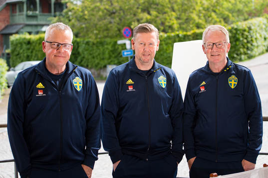 Head coach Janne Andersson, assistant coach Peter